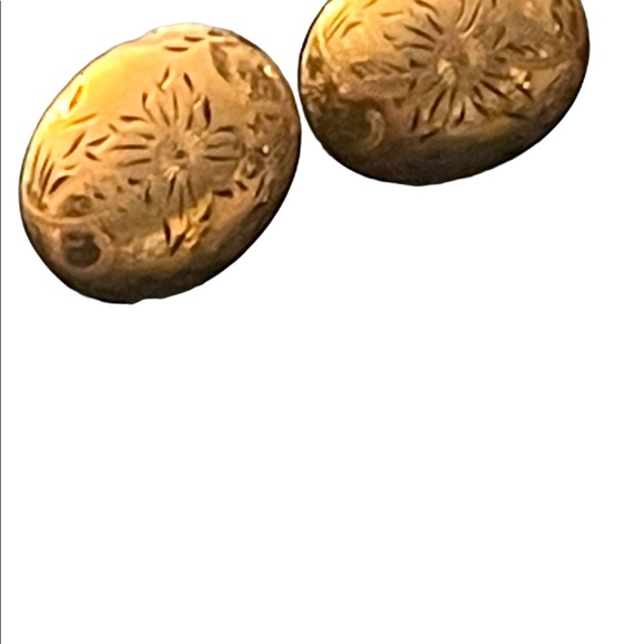 Vintage 12k Gold filled etched Forstner oval screw back earrings - Picture 5 of 6